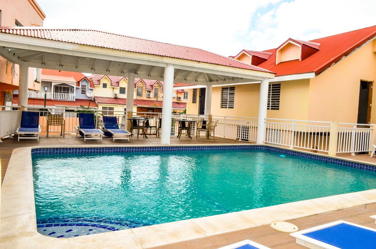 Fantastic Hotel Marigot  Exteriör bild